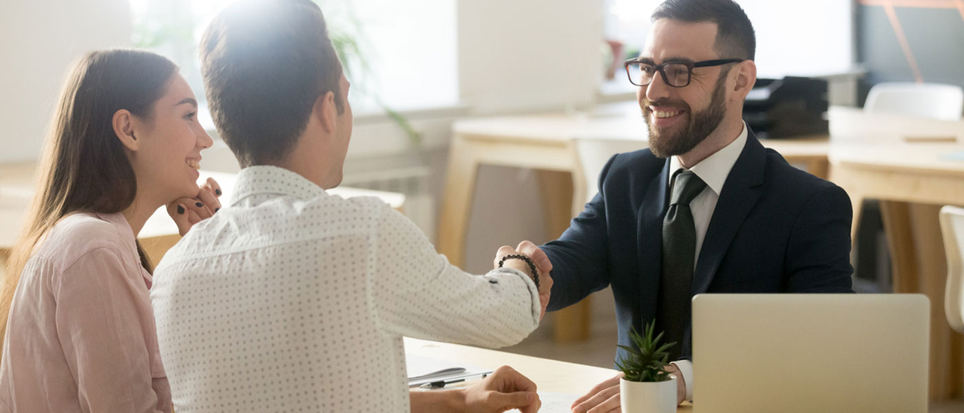 Sección de Servicios Legales en AEELA